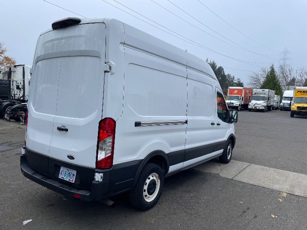 Cargo Van (Panel Van)-Light and Medium Duty Trucks-Ford-2021-Transit 250-Clackamas-OR-69,977\n\t\tmiles-$ 37,750 - Image 8