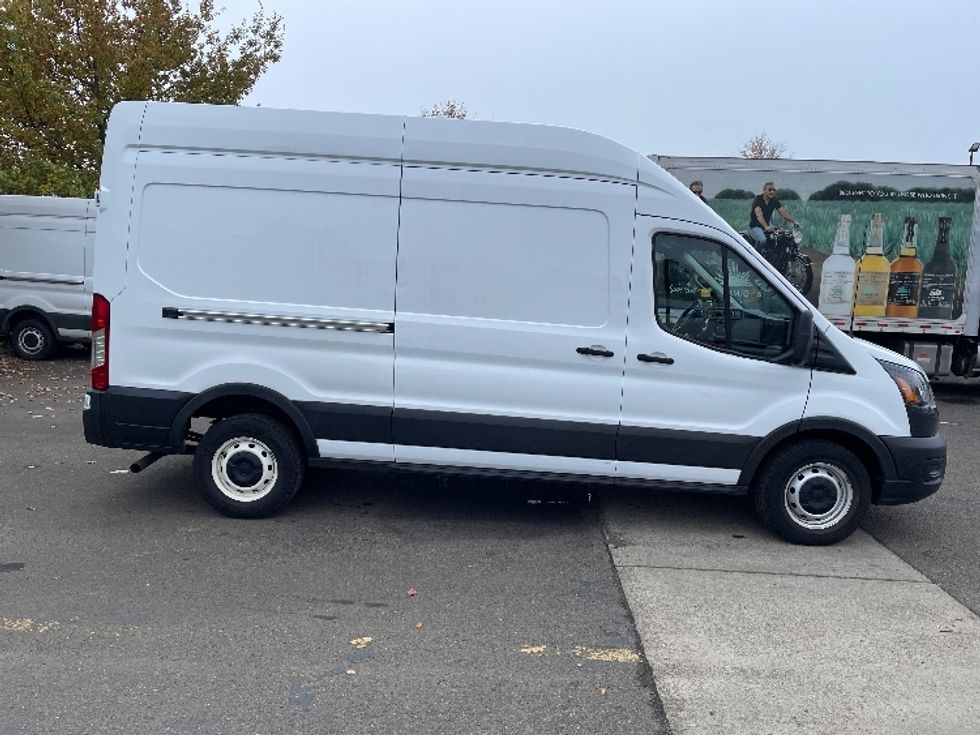 Cargo Van (Panel Van)-Light and Medium Duty Trucks-Ford-2021-Transit 250-Clackamas-OR-69,977\n\t\tmiles-$ 37,750 - Image 9