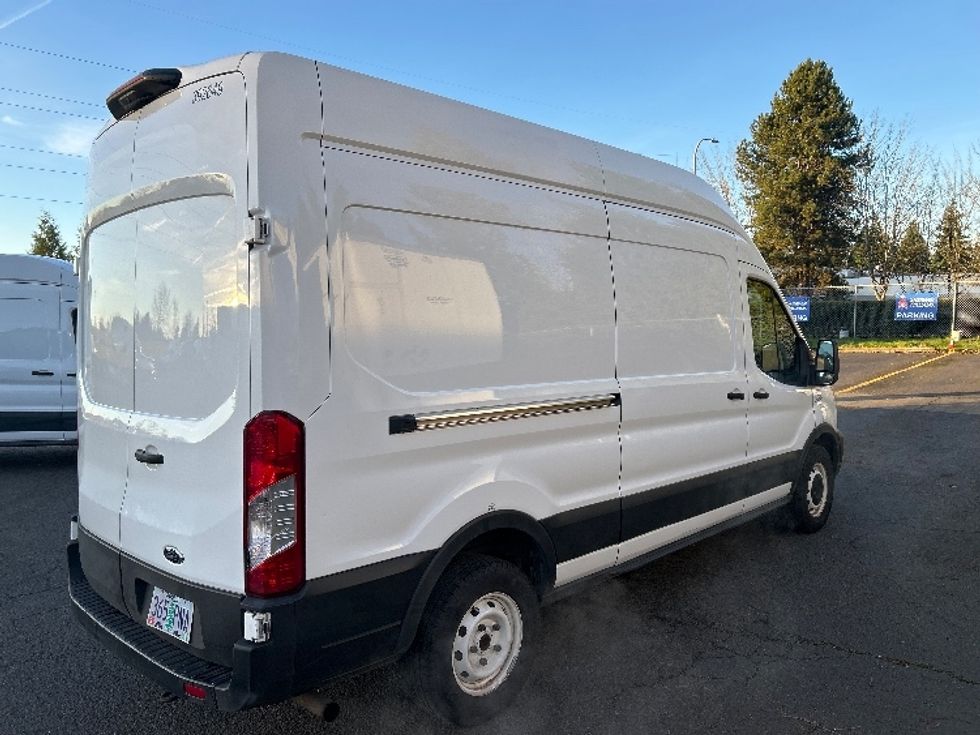 Cargo Van (Panel Van)-Light and Medium Duty Trucks-Ford-2021-Transit 250-Clackamas-OR-74,508\n\t\tmiles-$ 36,750 - Image 13