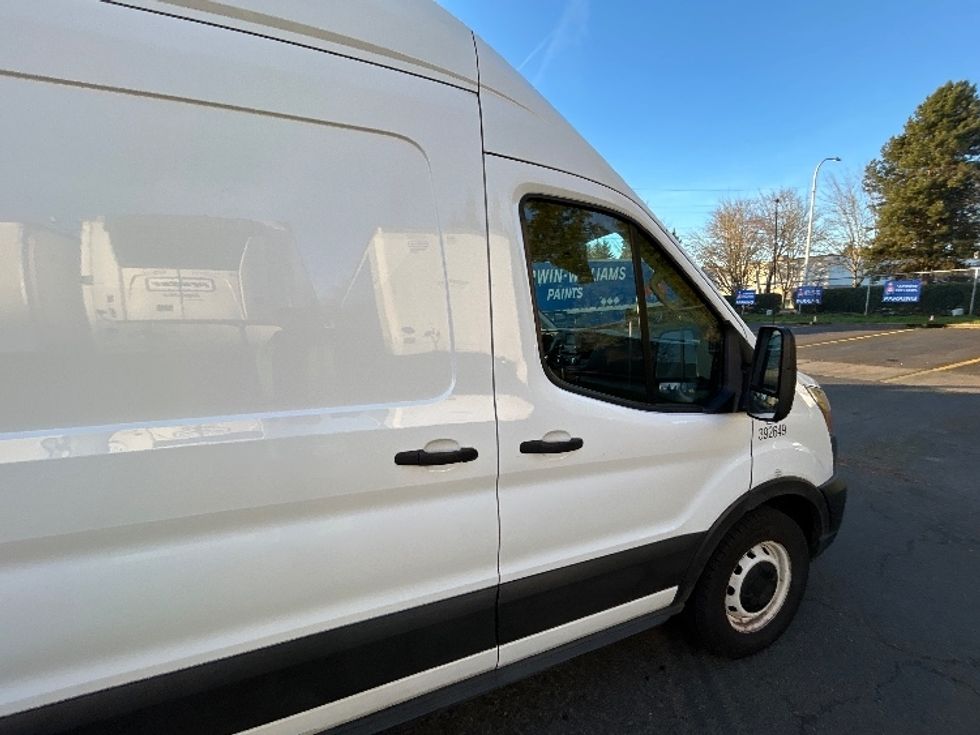 Cargo Van (Panel Van)-Light and Medium Duty Trucks-Ford-2021-Transit 250-Clackamas-OR-74,508\n\t\tmiles-$ 36,750 - Image 27