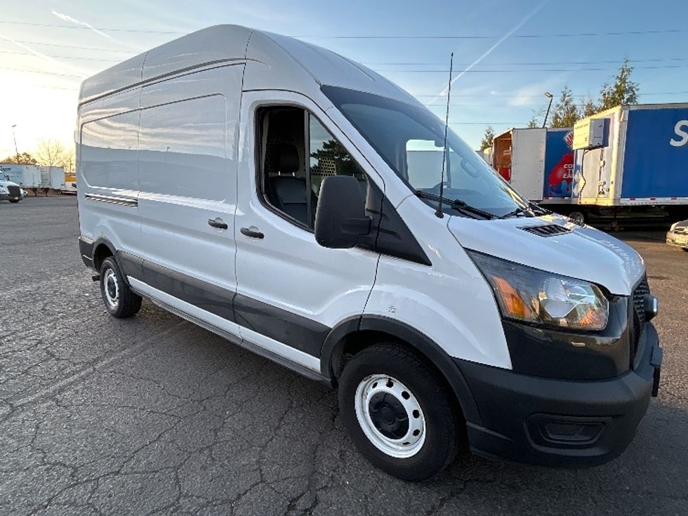 Cargo Van (Panel Van)-Light and Medium Duty Trucks-Ford-2021-Transit 250-Clackamas-OR-77,013\n\t\tmiles-$ 36,500 - Image 1