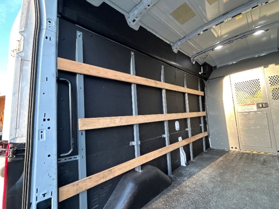 Cargo Van (Panel Van)-Light and Medium Duty Trucks-Ford-2021-Transit 250-Clackamas-OR-77,013\n\t\tmiles-$ 36,500 - Image 11