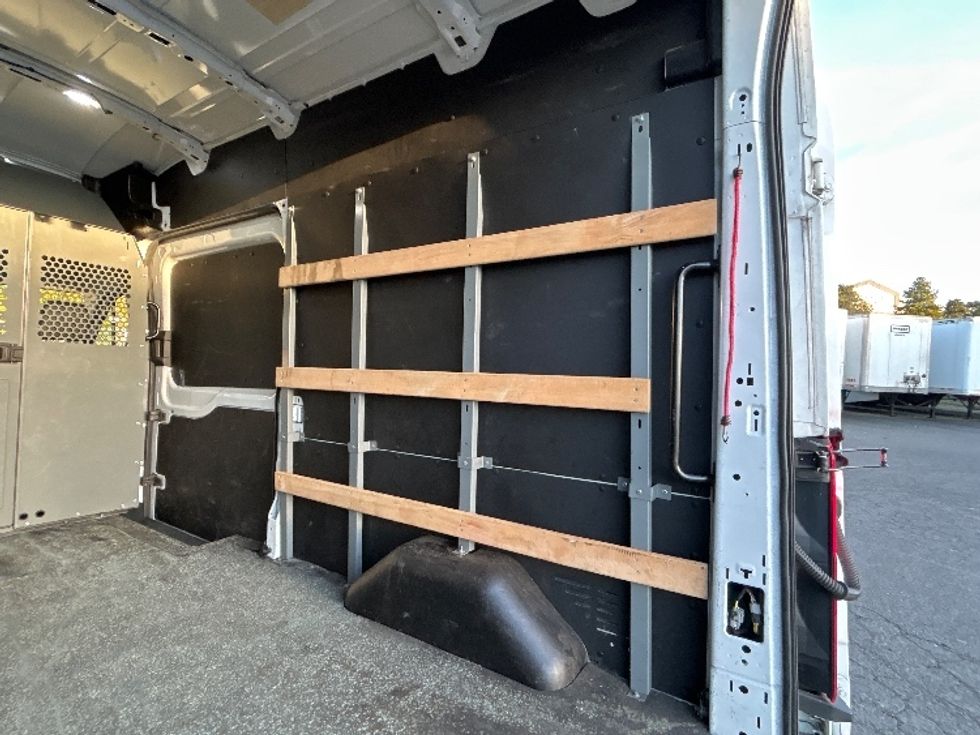 Cargo Van (Panel Van)-Light and Medium Duty Trucks-Ford-2021-Transit 250-Clackamas-OR-77,013\n\t\tmiles-$ 36,500 - Image 12