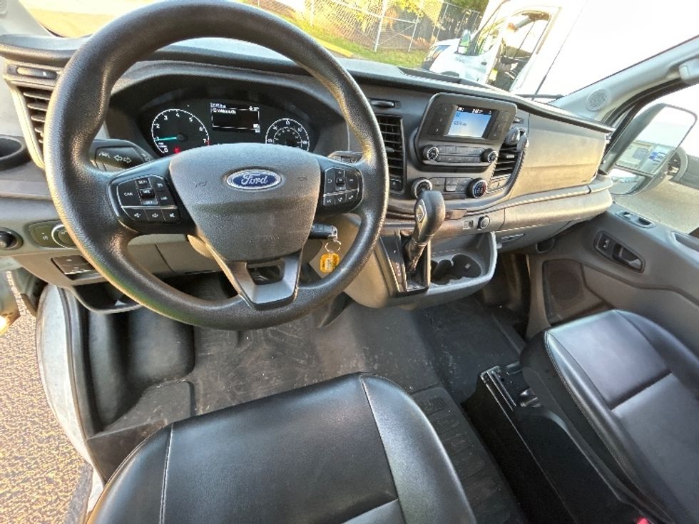 Cargo Van (Panel Van)-Light and Medium Duty Trucks-Ford-2021-Transit 250-Clackamas-OR-77,013\n\t\tmiles-$ 36,500 - Image 17
