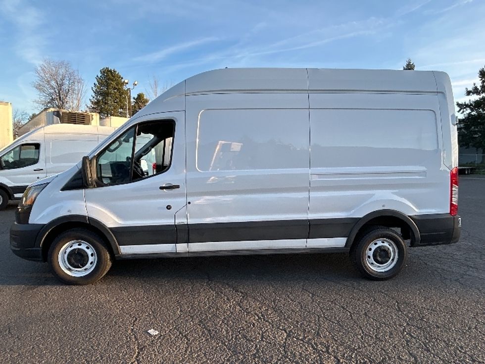 Cargo Van (Panel Van)-Light and Medium Duty Trucks-Ford-2021-Transit 250-Clackamas-OR-77,013\n\t\tmiles-$ 36,500 - Image 4