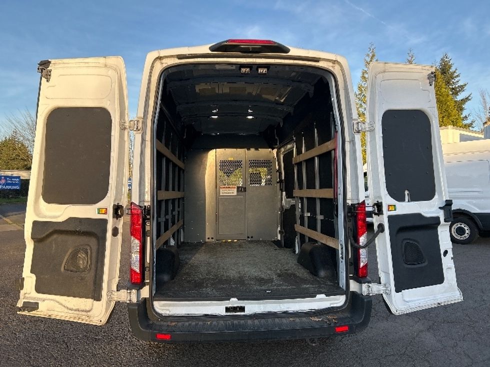 Cargo Van (Panel Van)-Light and Medium Duty Trucks-Ford-2021-Transit 250-Clackamas-OR-77,013\n\t\tmiles-$ 36,500 - Image 9