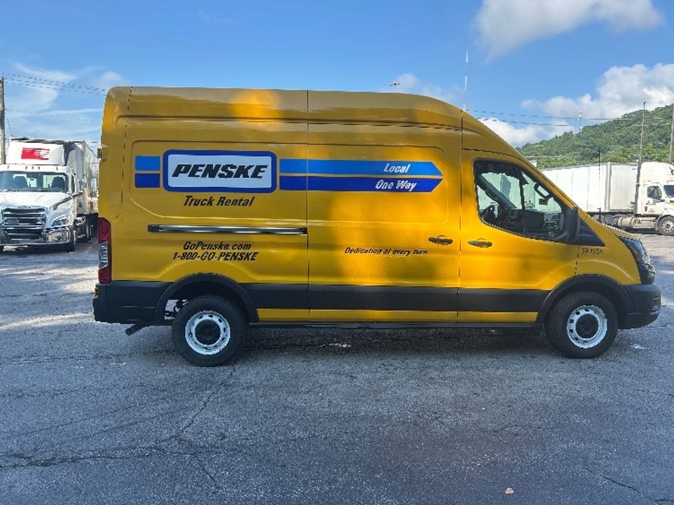 Cargo Van (Panel Van)-Light and Medium Duty Trucks-Ford-2021-Transit 250-Cleveland-TN-76,884\n\t\tmiles-$ 31,250 - Image 11