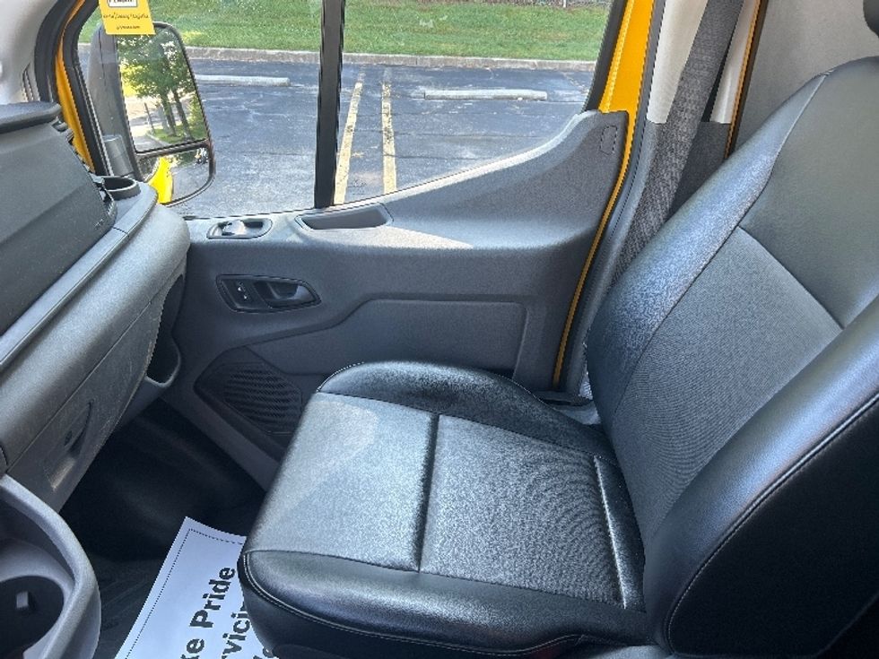 Cargo Van (Panel Van)-Light and Medium Duty Trucks-Ford-2021-Transit 250-Cleveland-TN-76,884\n\t\tmiles-$ 31,250 - Image 15