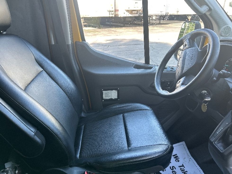 Cargo Van (Panel Van)-Light and Medium Duty Trucks-Ford-2021-Transit 250-Cleveland-TN-76,884\n\t\tmiles-$ 31,250 - Image 18