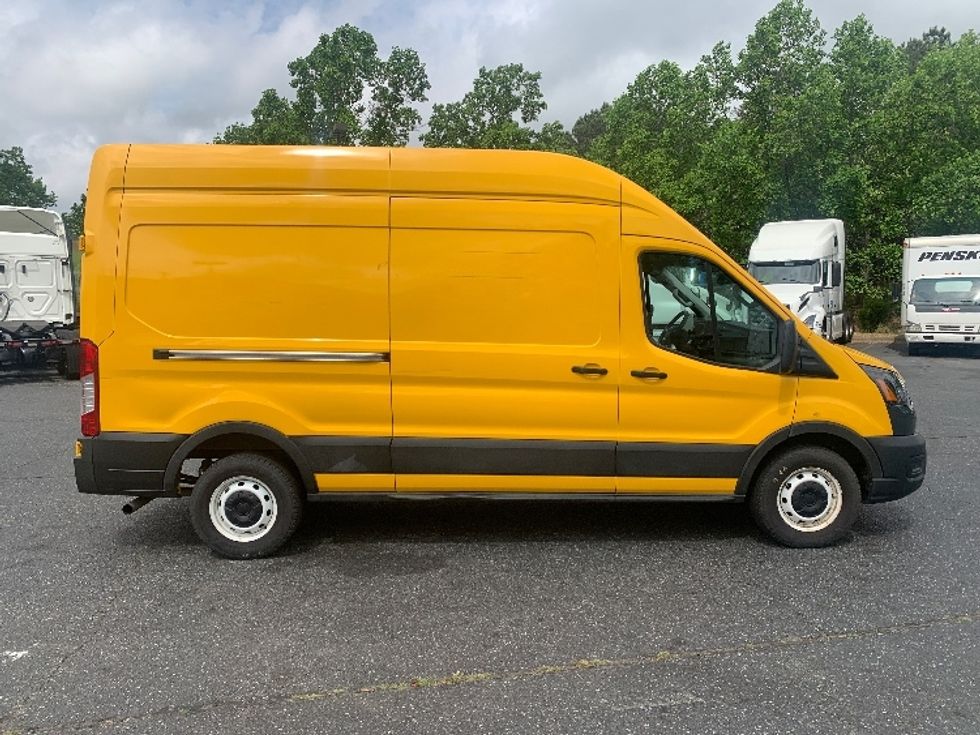 Cargo Van (Panel Van)-Light and Medium Duty Trucks-Ford-2021-Transit 250-Concord-NC-78,636\n\t\tmiles-$ 30,750 - Image 14