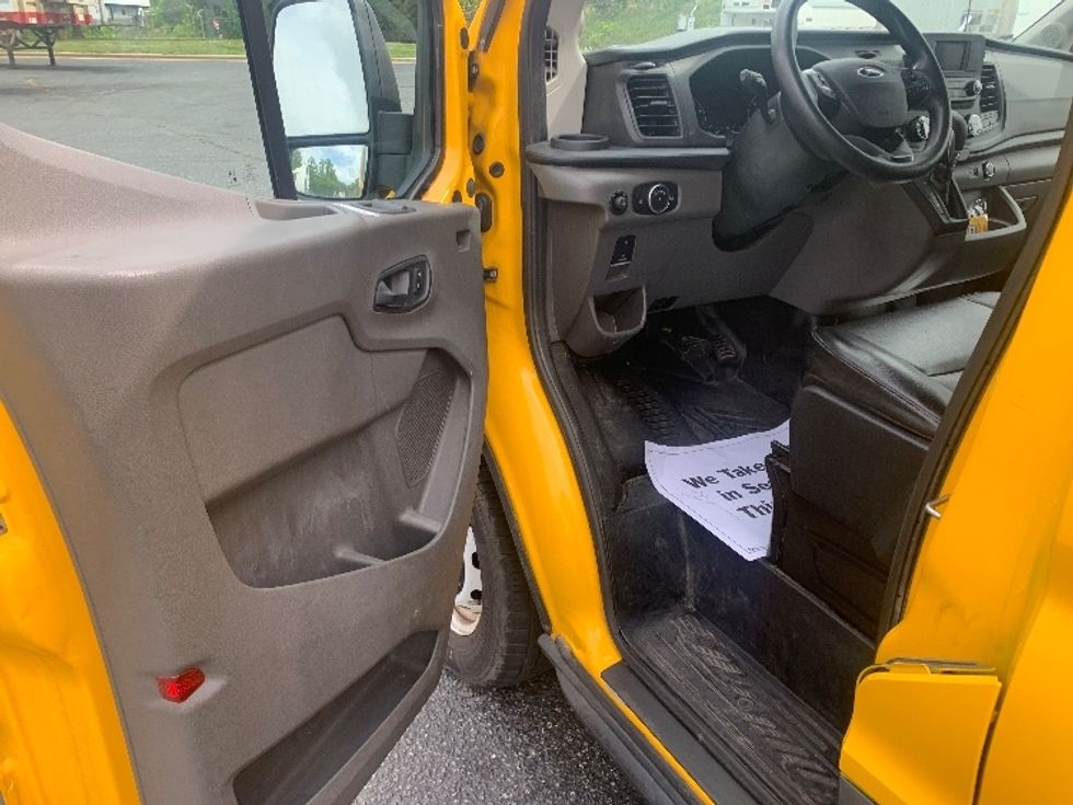 Cargo Van (Panel Van)-Light and Medium Duty Trucks-Ford-2021-Transit 250-Concord-NC-78,636\n\t\tmiles-$ 30,750 - Image 15