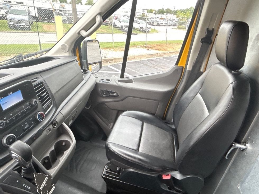 Cargo Van (Panel Van)-Light and Medium Duty Trucks-Ford-2021-Transit 250-Conyers-GA-77,110\n\t\tmiles-$ 31,250 - Image 19
