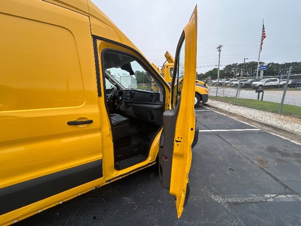 Cargo Van (Panel Van)-Light and Medium Duty Trucks-Ford-2021-Transit 250-Conyers-GA-77,110\n\t\tmiles-$ 31,250 - Image 20