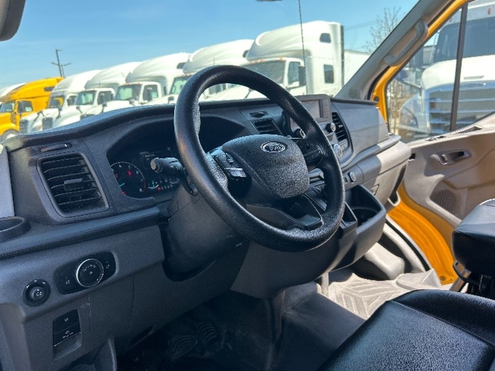 Cargo Van (Panel Van)-Light and Medium Duty Trucks-Ford-2021-Transit 250-Corona-CA-122,398\n\t\tmiles-$ 28,250 - Image 16