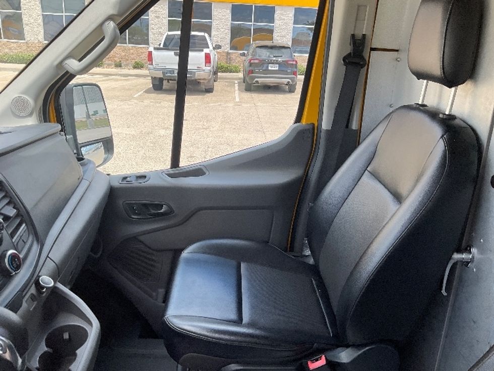 Cargo Van (Panel Van)-Light and Medium Duty Trucks-Ford-2021-Transit 250-Corpus Christi-TX-119,666\n\t\tmiles-$ 29,750 - Image 18