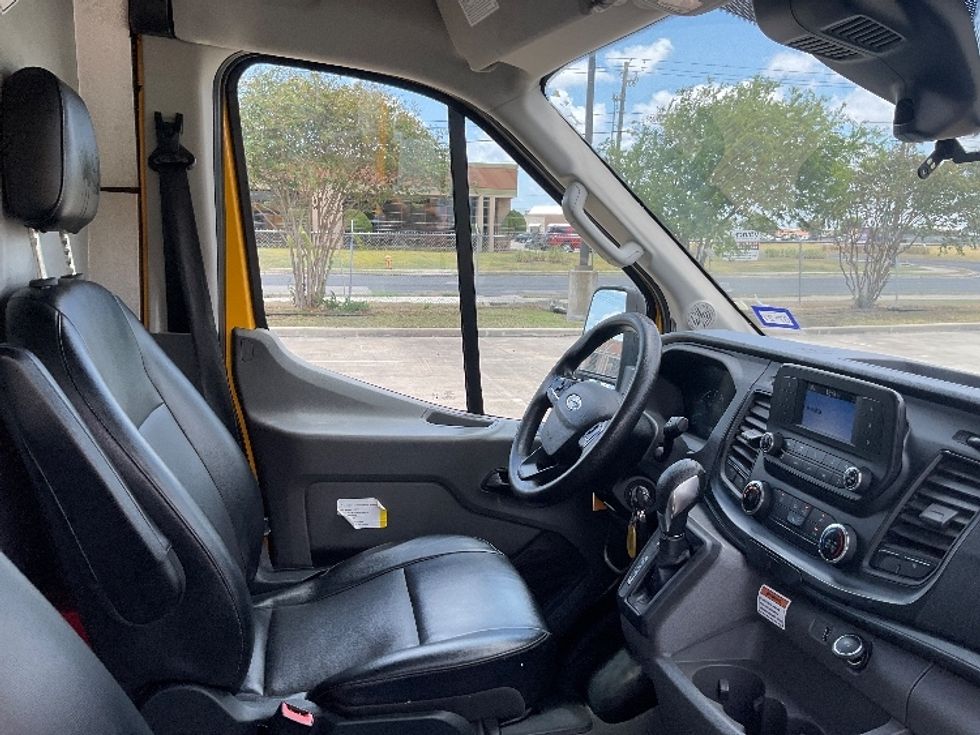 Cargo Van (Panel Van)-Light and Medium Duty Trucks-Ford-2021-Transit 250-Corpus Christi-TX-119,666\n\t\tmiles-$ 29,750 - Image 21