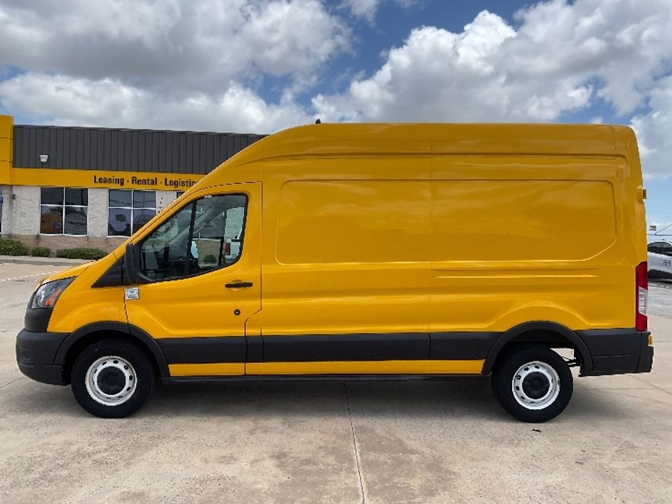 Cargo Van (Panel Van)-Light and Medium Duty Trucks-Ford-2021-Transit 250-Corpus Christi-TX-119,666\n\t\tmiles-$ 29,750 - Image 4
