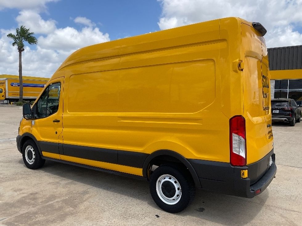 Cargo Van (Panel Van)-Light and Medium Duty Trucks-Ford-2021-Transit 250-Corpus Christi-TX-119,666\n\t\tmiles-$ 29,750 - Image 6