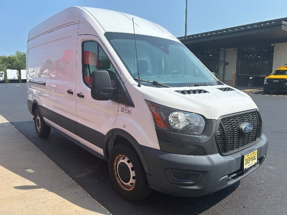 Cargo Van (Panel Van)-Light and Medium Duty Trucks-Ford-2021-Transit 250-Cranbury-NJ-43,413\n\t\tmiles-$ 37,250 - Image 1