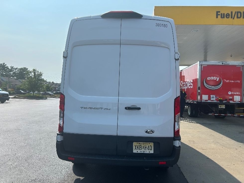 Cargo Van (Panel Van)-Light and Medium Duty Trucks-Ford-2021-Transit 250-Cranbury-NJ-43,413\n\t\tmiles-$ 37,250 - Image 6