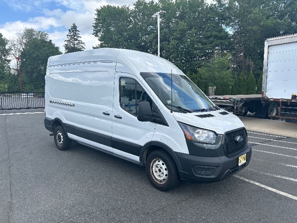 Cargo Van (Panel Van)-Light and Medium Duty Trucks-Ford-2021-Transit 250-Cranbury-NJ-72,815\n\t\tmiles-$ 34,000 - Image 1