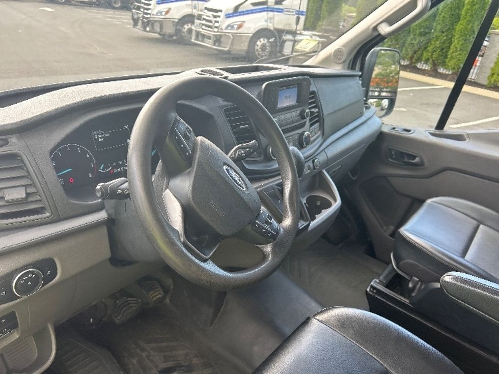 Cargo Van (Panel Van)-Light and Medium Duty Trucks-Ford-2021-Transit 250-Cranbury-NJ-72,815\n\t\tmiles-$ 34,000 - Image 16