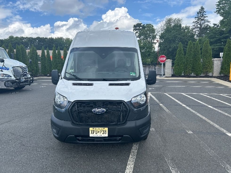 Cargo Van (Panel Van)-Light and Medium Duty Trucks-Ford-2021-Transit 250-Cranbury-NJ-72,815\n\t\tmiles-$ 34,000 - Image 2