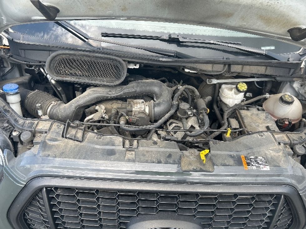 Cargo Van (Panel Van)-Light and Medium Duty Trucks-Ford-2021-Transit 250-Cranbury-NJ-72,815\n\t\tmiles-$ 34,000 - Image 23