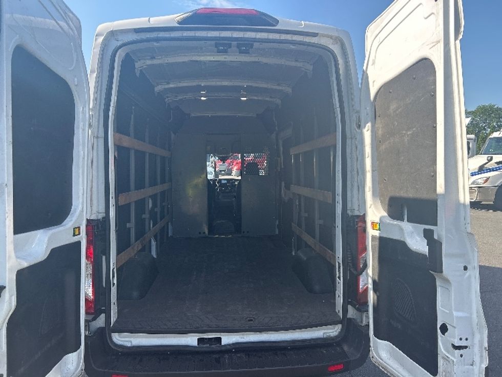 Cargo Van (Panel Van)-Light and Medium Duty Trucks-Ford-2021-Transit 250-Cranbury-NJ-72,815\n\t\tmiles-$ 34,000 - Image 8