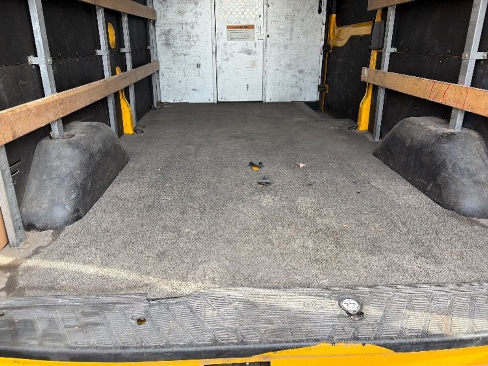 Cargo Van (Panel Van)-Light and Medium Duty Trucks-Ford-2021-Transit 250-Cross Lanes-WV-181,719\n\t\tmiles-$ 16,750 - Image 10