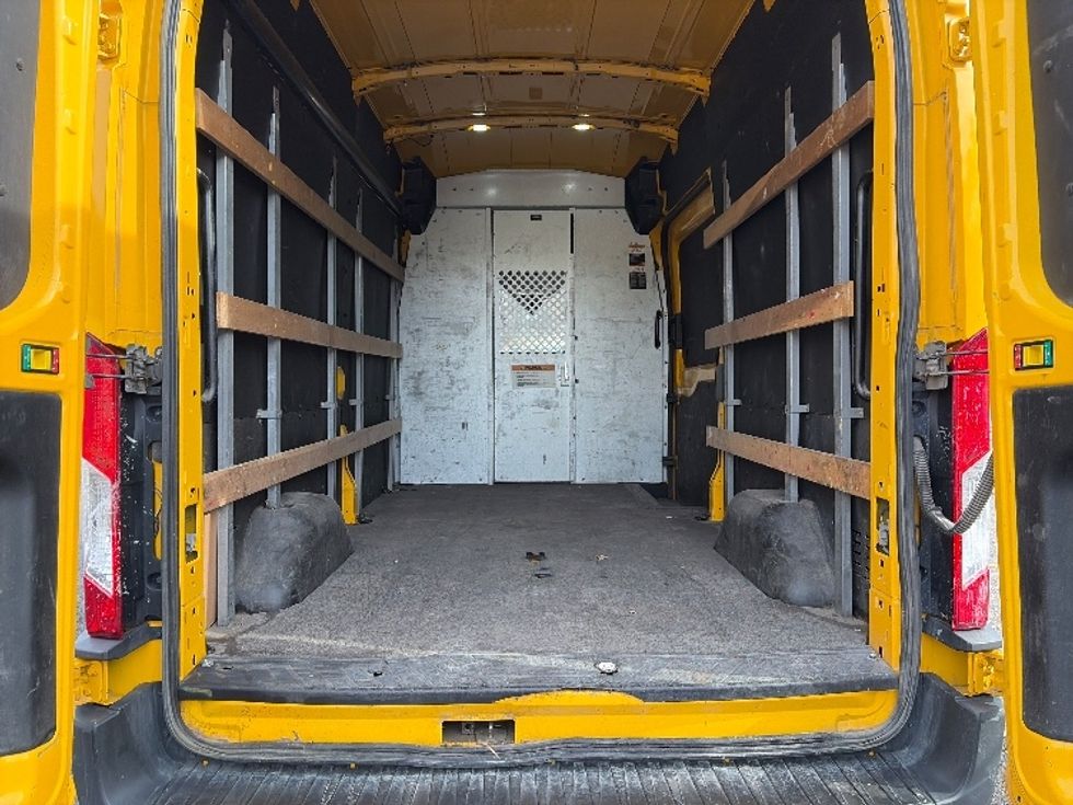 Cargo Van (Panel Van)-Light and Medium Duty Trucks-Ford-2021-Transit 250-Cross Lanes-WV-181,719\n\t\tmiles-$ 16,750 - Image 8