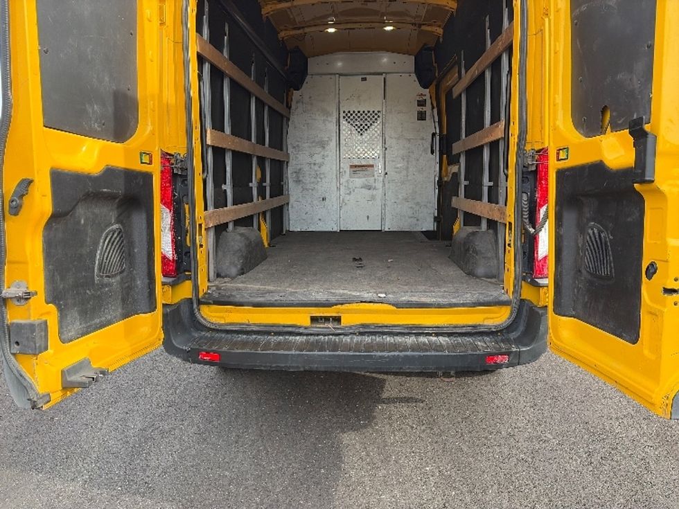 Cargo Van (Panel Van)-Light and Medium Duty Trucks-Ford-2021-Transit 250-Cross Lanes-WV-181,719\n\t\tmiles-$ 16,750 - Image 9