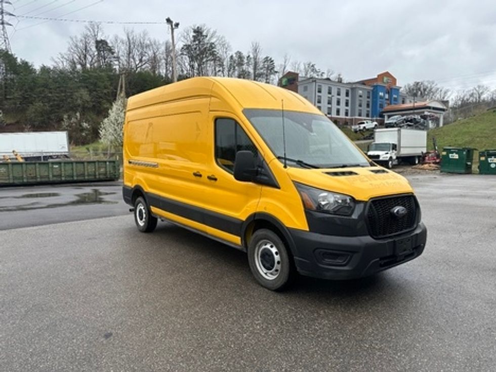 Cargo Van (Panel Van)-Light and Medium Duty Trucks-Ford-2021-Transit 250-Cross Lanes-WV-181,719\n\t\tmiles-$ 9,000 - Image 1
