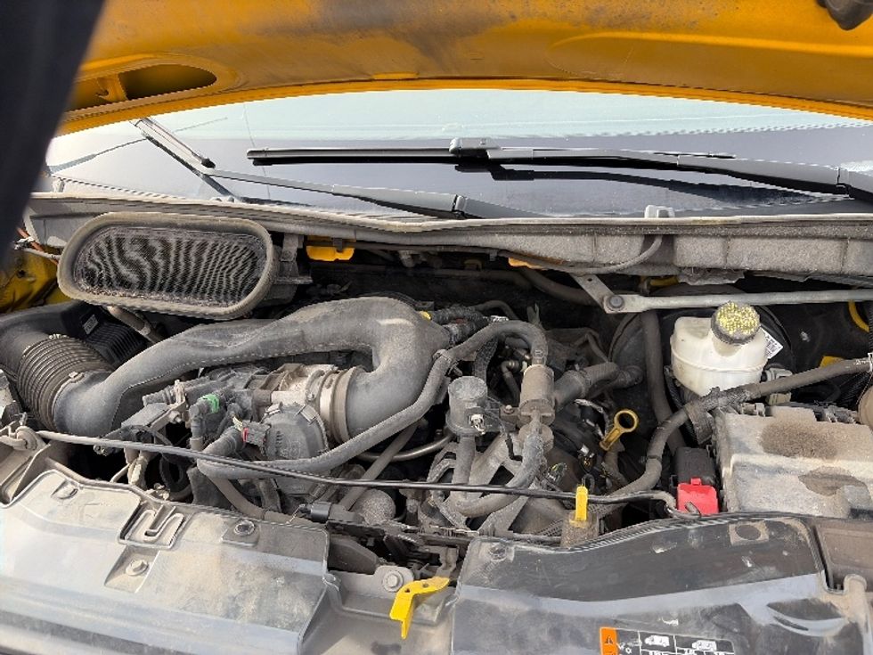 Cargo Van (Panel Van)-Light and Medium Duty Trucks-Ford-2021-Transit 250-Cross Lanes-WV-181,719\n\t\tmiles-$ 9,000 - Image 23