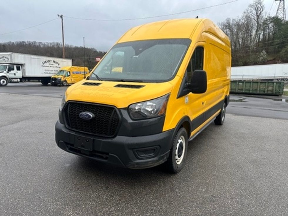 Cargo Van (Panel Van)-Light and Medium Duty Trucks-Ford-2021-Transit 250-Cross Lanes-WV-181,719\n\t\tmiles-$ 9,000 - Image 3