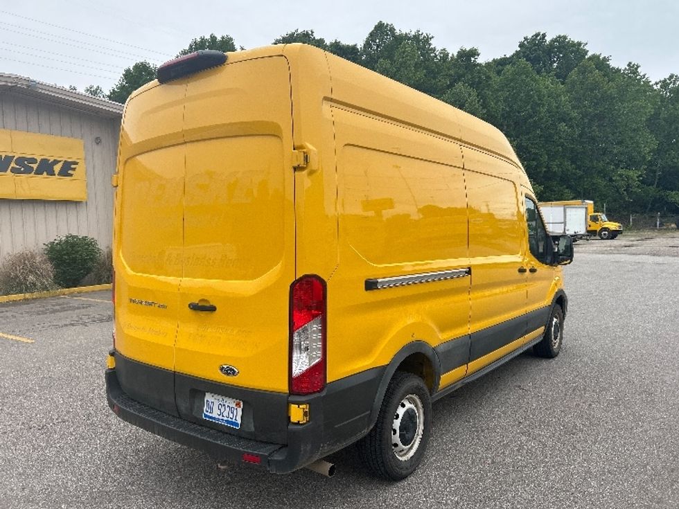 Cargo Van (Panel Van)-Light and Medium Duty Trucks-Ford-2021-Transit 250-Cross Lanes-WV-57,262\n\t\tmiles-$ 31,500 - Image 11