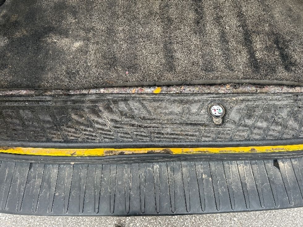 Cargo Van (Panel Van)-Light and Medium Duty Trucks-Ford-2021-Transit 250-Cross Lanes-WV-57,262\n\t\tmiles-$ 31,500 - Image 8