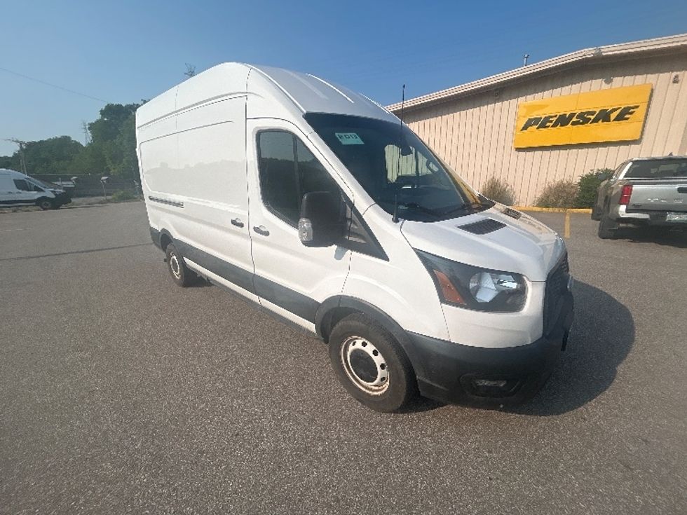Cargo Van (Panel Van)-Light and Medium Duty Trucks-Ford-2021-Transit 250-Cross Lanes-WV-57,601\n\t\tmiles-$ 34,500 - Image 1