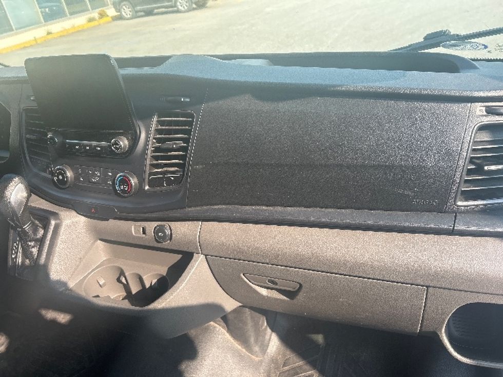 Cargo Van (Panel Van)-Light and Medium Duty Trucks-Ford-2021-Transit 250-Cross Lanes-WV-57,601\n\t\tmiles-$ 34,500 - Image 18