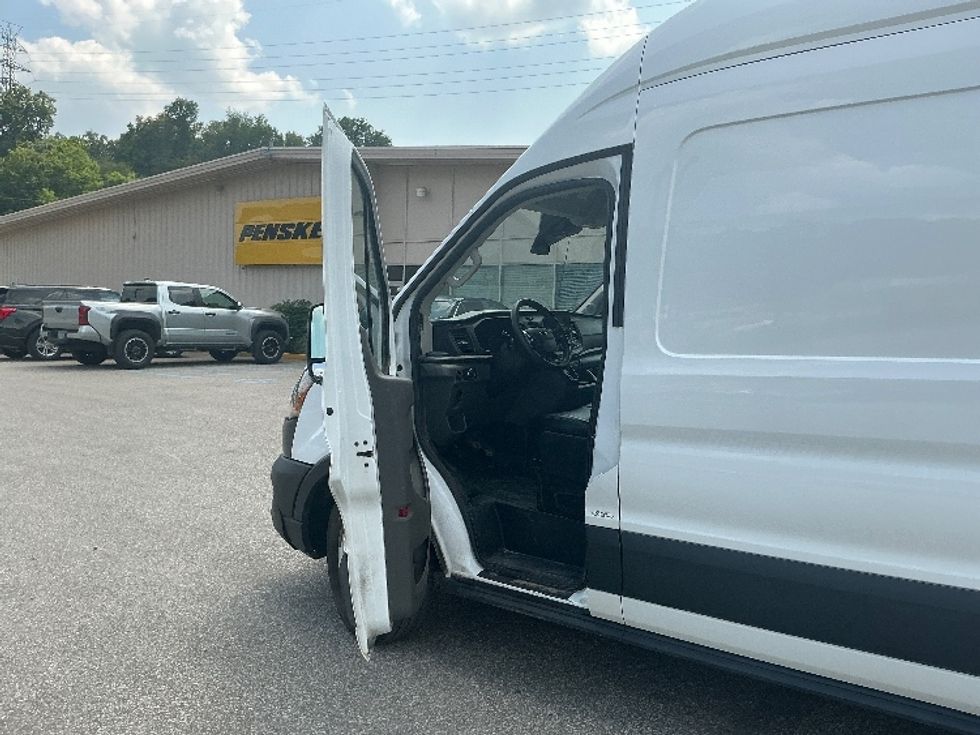 Cargo Van (Panel Van)-Light and Medium Duty Trucks-Ford-2021-Transit 250-Cross Lanes-WV-59,907\n\t\tmiles-$ 34,500 - Image 13