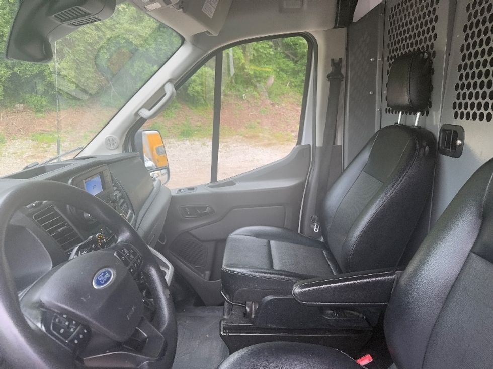 Cargo Van (Panel Van)-Light and Medium Duty Trucks-Ford-2021-Transit 250-Cross Lanes-WV-68,742\n\t\tmiles-$ 35,250 - Image 18