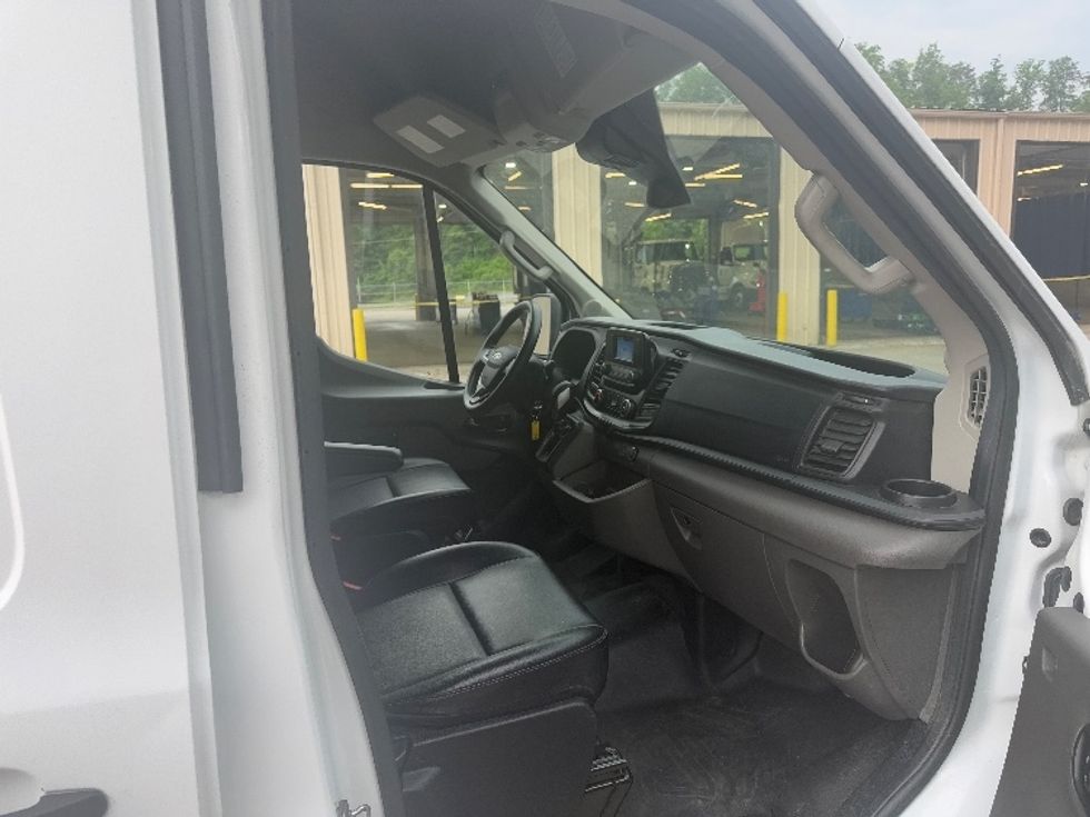 Cargo Van (Panel Van)-Light and Medium Duty Trucks-Ford-2021-Transit 250-Cross Lanes-WV-68,742\n\t\tmiles-$ 35,250 - Image 19
