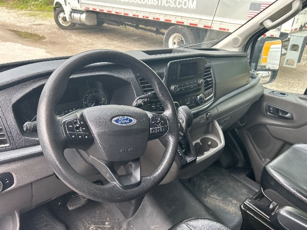 Cargo Van (Panel Van)-Light and Medium Duty Trucks-Ford-2021-Transit 250-Cross Lanes-WV-95,687\n\t\tmiles-$ 33,000 - Image 15