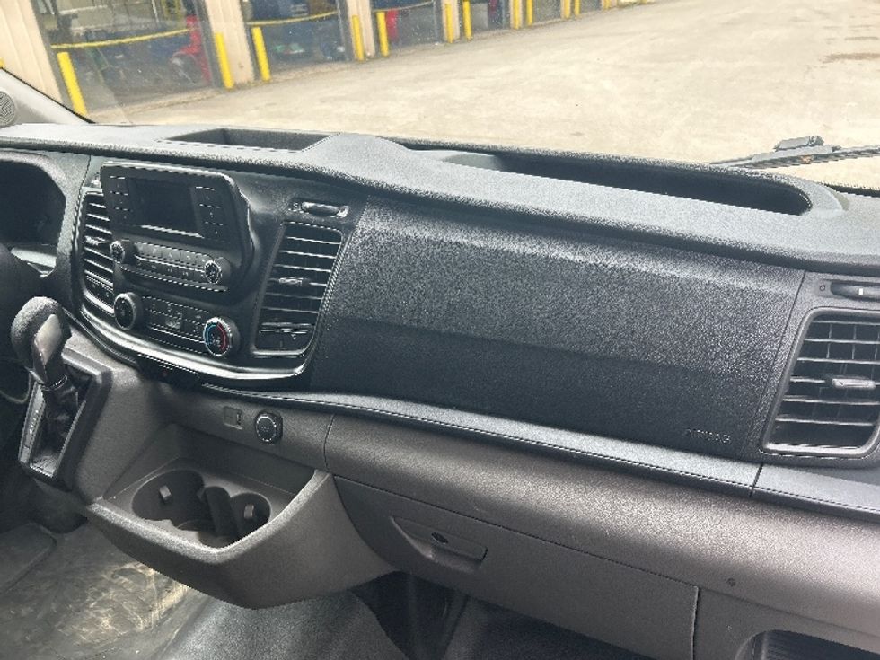 Cargo Van (Panel Van)-Light and Medium Duty Trucks-Ford-2021-Transit 250-Cross Lanes-WV-95,687\n\t\tmiles-$ 33,000 - Image 18