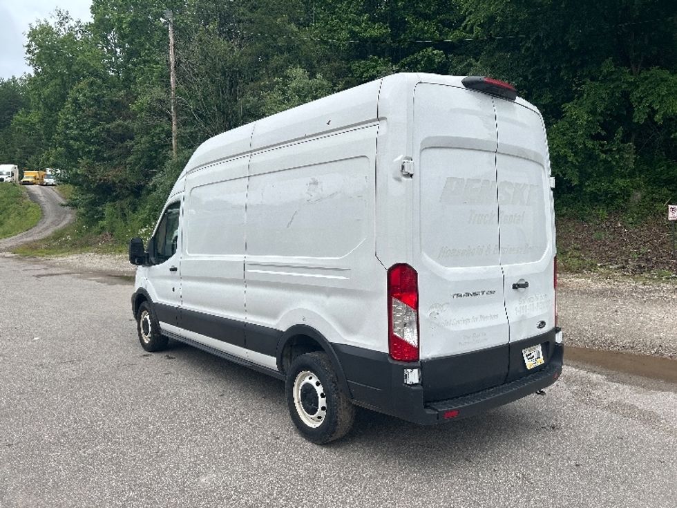 Cargo Van (Panel Van)-Light and Medium Duty Trucks-Ford-2021-Transit 250-Cross Lanes-WV-95,687\n\t\tmiles-$ 33,000 - Image 5