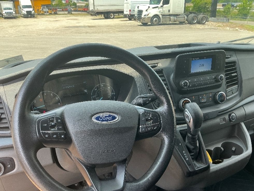 Cargo Van (Panel Van)-Light and Medium Duty Trucks-Ford-2021-Transit 250-Cross Lanes-WV-97,164\n\t\tmiles-$ 28,250 - Image 15