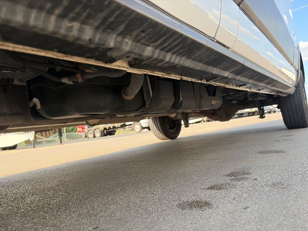Cargo Van (Panel Van)-Light and Medium Duty Trucks-Ford-2021-Transit 250-Dallas-TX-126,582\n\t\tmiles-$ 31,000 - Image 5