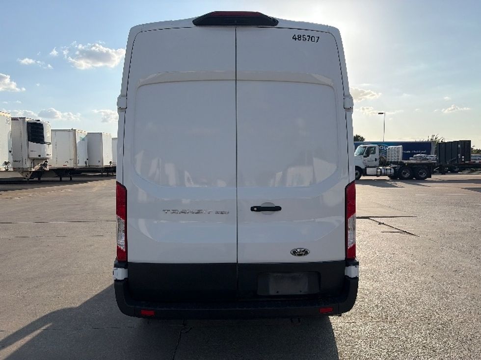 Cargo Van (Panel Van)-Light and Medium Duty Trucks-Ford-2021-Transit 250-Dallas-TX-126,582\n\t\tmiles-$ 31,000 - Image 7