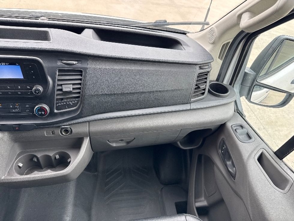 Cargo Van (Panel Van)-Light and Medium Duty Trucks-Ford-2021-Transit 250-Dallas-TX-76,348\n\t\tmiles-$ 36,250 - Image 17