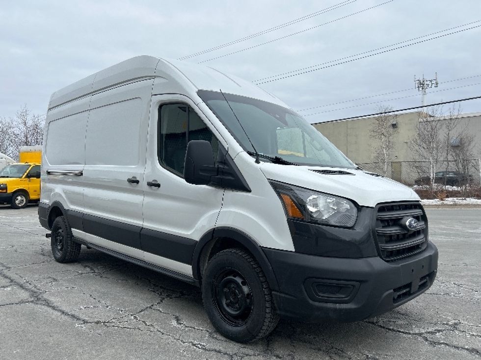 Cargo Van (Panel Van)-Light and Medium Duty Trucks-Ford-2021-Transit 250-Dartmouth-NS-123,817\n\t\tkm-$ 42,000 - Image 1